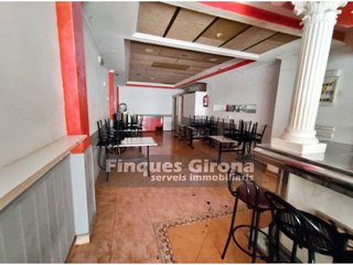 Local comercial en venta en Santa Eugènia en Girona