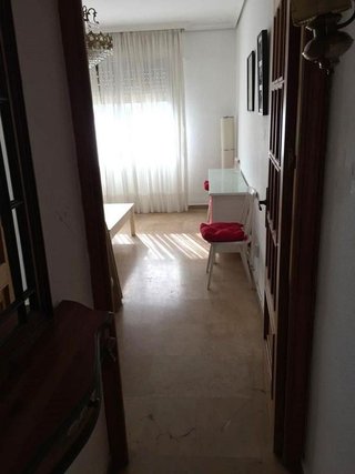 Piso en alquiler en Los Remedios en Sevilla