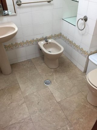Piso en alquiler en Los Remedios en Sevilla
