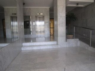 Piso en alquiler en Los Remedios en Sevilla