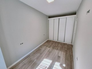 Piso en alquiler en Doctor Barraquer - G. Renfe - Policlínico en Sevilla
