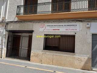 Local comercial en alquiler en Centro en Chiva