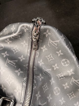 Bolso Louis Vuitton Keepall 55 bandolera