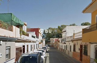 Casa adosada en venta en Guillena