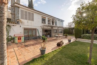 Chalet en venta en Residencial Triana - Barrio Alto en Gabias (Las)