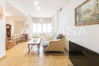 Piso en venta en Ciutat Jardí en Valencia