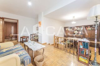 Piso en venta en Ciutat Jardí en Valencia