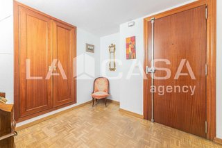 Piso en venta en Ciutat Jardí en Valencia