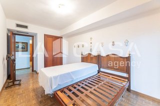 Piso en venta en Ciutat Jardí en Valencia
