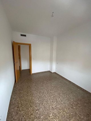 Piso en venta en Zona Llombai en Burriana