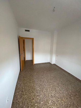 Piso en venta en Zona Llombai en Burriana