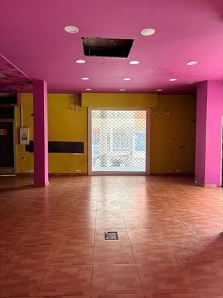 Local comercial en alquiler en Nueva Andalucía en Almería