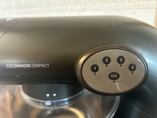 Batidora Cecotec Compact Negra