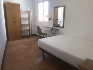 Piso en alquiler en Zona de Plaza de Barcelos en Pontevedra