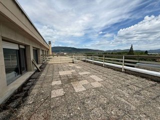 Oficina en alquiler en San Juan en Pamplona