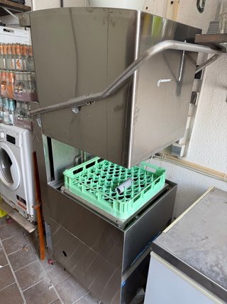 Lavastoviglie professionale in acciaio inossidabile