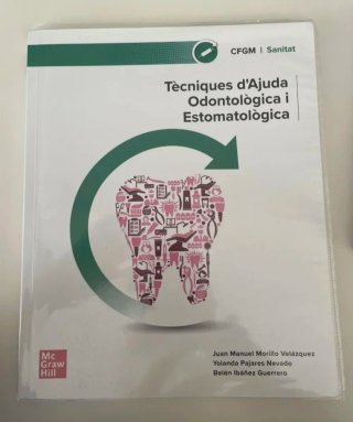 Libros CFGM Auxiliar Enfermería.Plastificados.