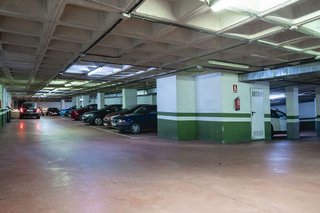 Garaje en alquiler en Zona Teatro Campoamor en Oviedo