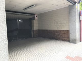 Garaje en alquiler en Centro en Gijón