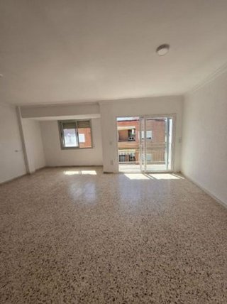 Piso en alquiler en Canals