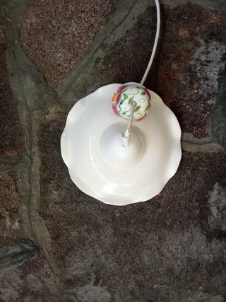 Lampadario in ceramica decorato fiori