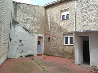 Chalet en venta en La Chantría - La Lastra en León