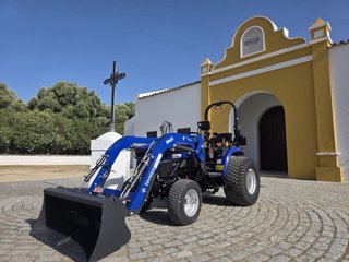 Tractor Farmtrac 26