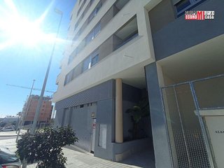 Local comercial en venta en Benalúa en Alicante