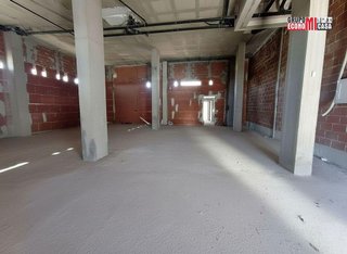 Local comercial en venta en Benalúa en Alicante