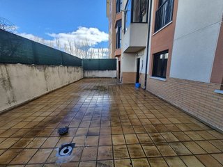 Piso en venta en Universidad en Ávila