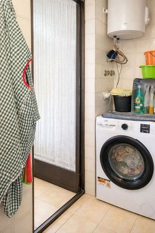 Piso en venta en San Luis en Almería