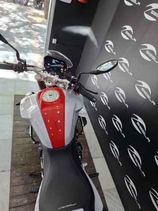 BMW F 900 R 2020 | 28.066 km