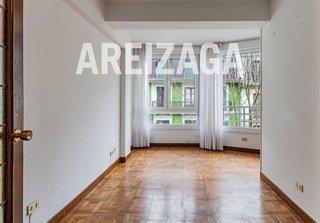 Piso en venta en Centro en San Sebastián-Donostia