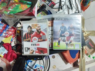 PlayStation 2 Nera + 17 Giochi Originali