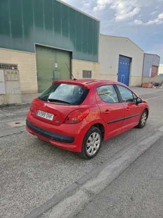 Peugeot 207 2009