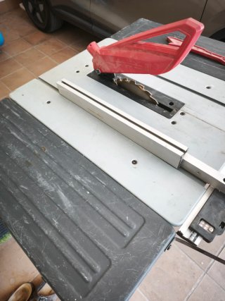 Mesa de corte para carpintería
