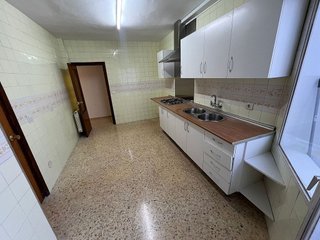 Piso en venta en Hospital en Jaén