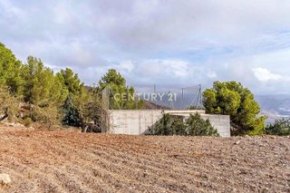 Terreno en venta en Gualchos pueblo en Gualchos
