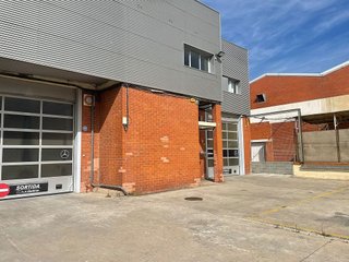 Nave industrial en alquiler en Almeda - El Corte Inglés en Cornellà de Llobregat