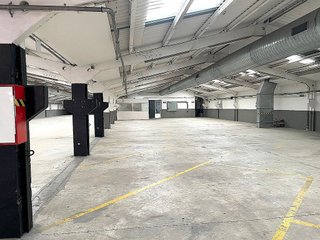 Nave industrial en alquiler en Almeda - El Corte Inglés en Cornellà de Llobregat