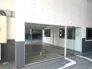 Nave industrial en alquiler en Almeda - El Corte Inglés en Cornellà de Llobregat