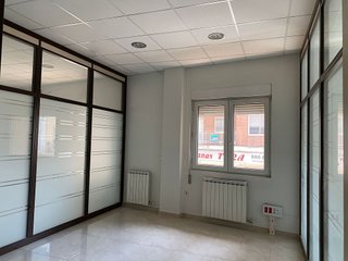 Oficina en alquiler en Benavente