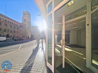 Local comercial en alquiler en Paseo Sagasta en Zaragoza