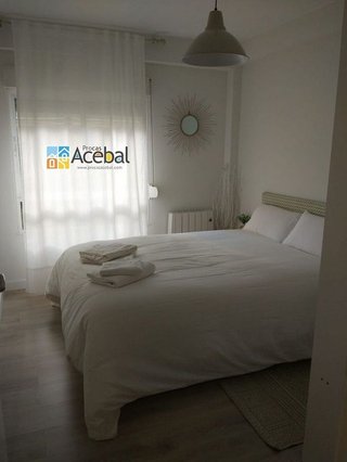 Piso en alquiler en Centro en Gijón
