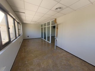 Oficina en alquiler en Barrio Bajo en San Juan de Aznalfarache