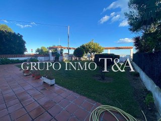 Chalet en venta en Les Salines en Vinaròs