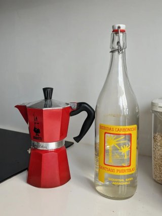 Cafetera Italiana Bialetti Moka Color Roja