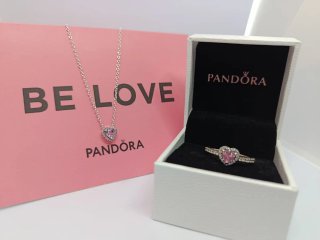 Conjunto Pandora Corazón Rosa y Plata