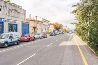 Local comercial en venta en Angustias - Chana - Encina en Granada