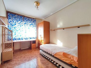 Piso en venta en Feria en Albacete